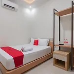 RedDoorz Syariah @ Boemi Guesthouse Tasikmalaya