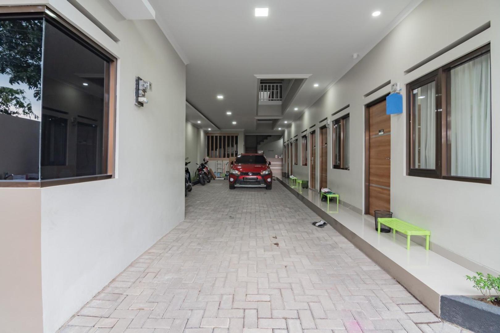 Reddoorz Syariah @ Boemi