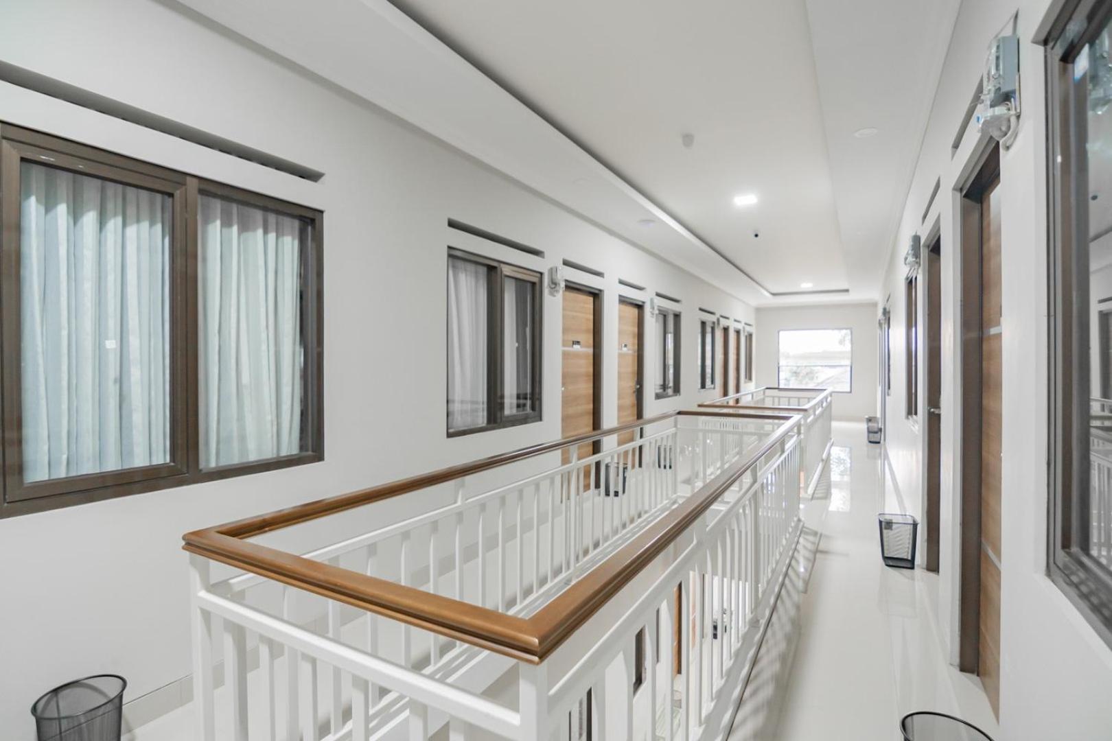 Hotel Reddoorz Syariah @ Boemi Tasikmalaya